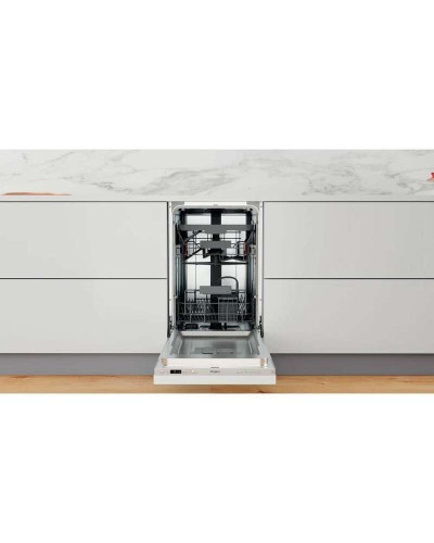 Вбудована посудомийна машина Whirlpool WSIC 3M27 C