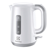 Електрочайник Electrolux EEWA3330