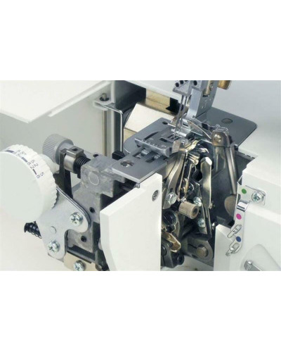 Коверлок Minerva M4000CL