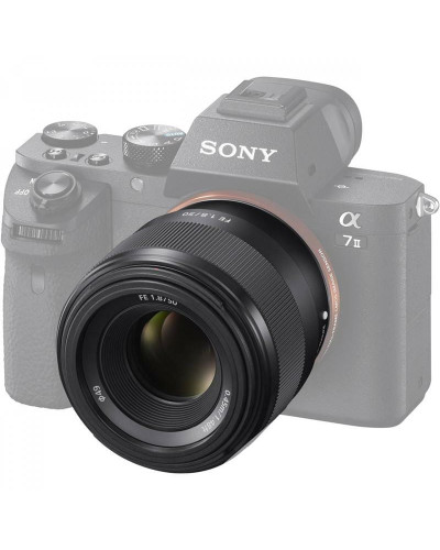 Об`ектив Sony 50mm, f/1.8 NEX FF (SEL50F18F.SYX)