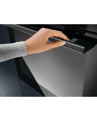 Духовой шкаф Electrolux EOF5C50BZ