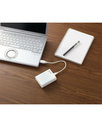 Зарядний пристрій Panasonic USB in/out з функцією Power Bank+4AA 2000 mAh