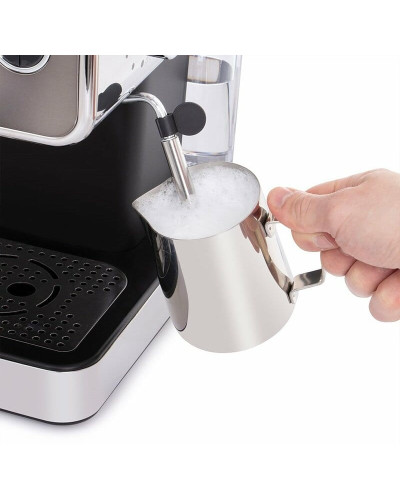 Кофеварка Russell Hobbs 26452-56 Distinctions