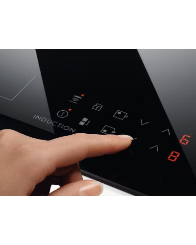 Варочная поверхность Electrolux LIV63431BK