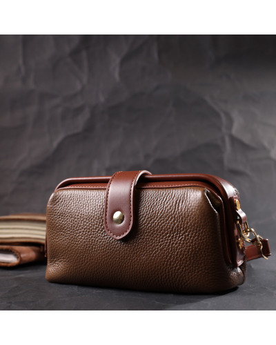 Красивий клатч з цікавою клямкою з натуральної шкіри Vintage 22425 Коричневий
